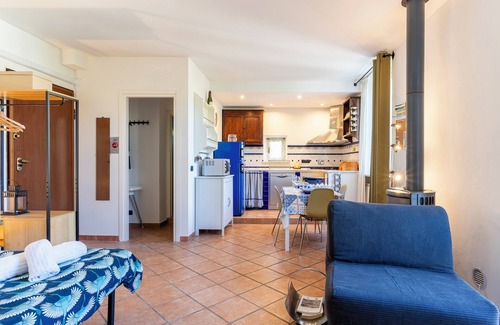 Livorno Apartamento | Casa Ginevra - 3 Minutes Walk from the Sea