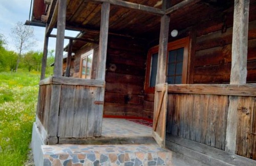 Nanesti Casa | Casa Godja Oncești