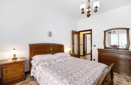 Vado Ligure Apartamento | Casa Grace - Casa al Mare