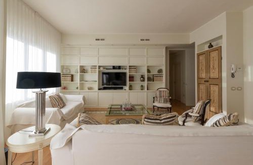 Pesaro Apartamento | Casa Gramsci luxury apartment