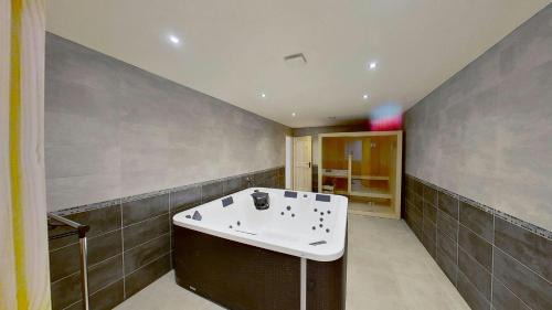 Aiguilles Apartamento | CASA-Grand Laus: Duplex familial sauna et jacuzzi