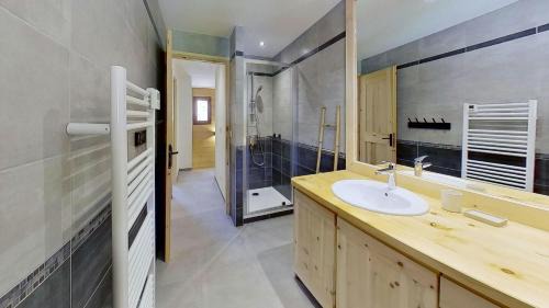 Aiguilles Apartamento | CASA-Grand Laus: Duplex familial sauna et jacuzzi