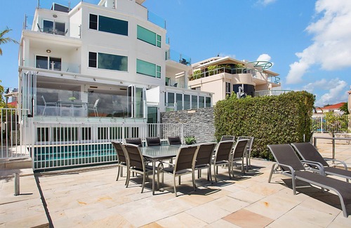 Surfers Paradise Casa | Casa Grande on the Water