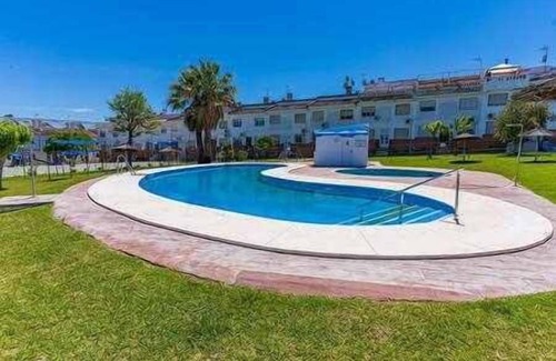 Aljaraque Casa | Casa grande , piscina y garaje