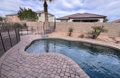 Casa Grande Casa | Casa Grande retreat 10 min from downtown, with a pool