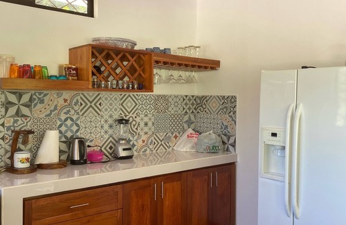 Paquera Casa | Casa Gratitud, cabaña de playa privada con piscina