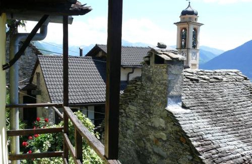 Brione sopra Minusio Apartamento | Casa Grillino