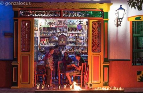 Quebrada Guadalejo Casa | Casa Guayaquil en el Parque Principal Cauca Viejo