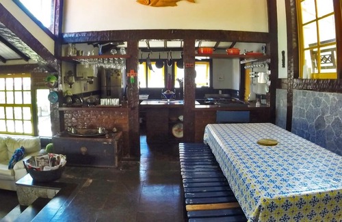 Alto de Buzios Casa | Casa Guest House Kico - great location