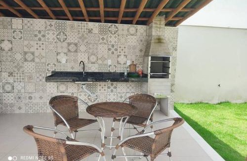 Porto Seguro Apartamento | Casa Harmonia - 03 quartos sendo 01 suíte, próximo da praia, com piscina e área de churrasco