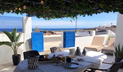 Los Cocoteros Casa | Casa Helena del Mar
