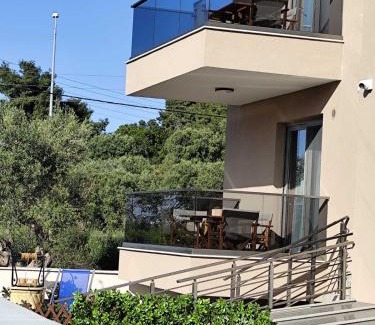 Polichrono Apartamento | Casa Helone