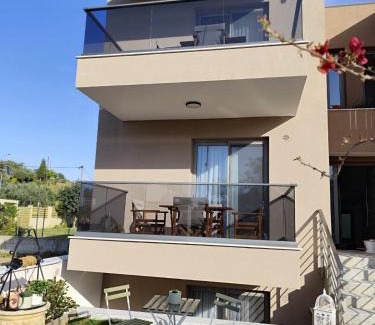 Polichrono Apartamento | Casa Helone