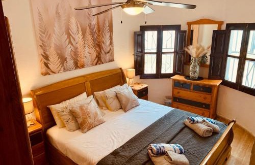 Los Baños de Fortuna Casa | Casa Hermosa