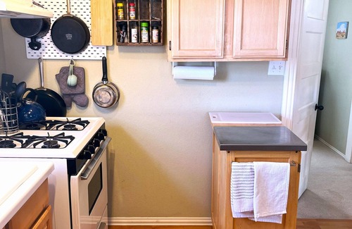 Fort Davis Casa | Casa Hermosa. The Starlight and King suite. 2 units for 1 price.