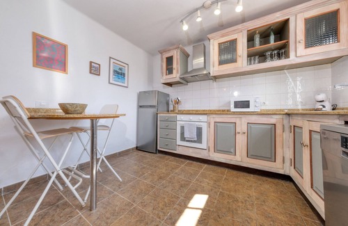 Punta Mujeres Chalet De Esquí | Casa Hibiscus - Shared Pool and BBQ - Close to Seafront Promenade By Lanzarote Vacation Homes