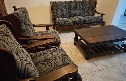 Córdoba Chalet De Esquí | Casa, hogar equipado para el viajero y su familia.
