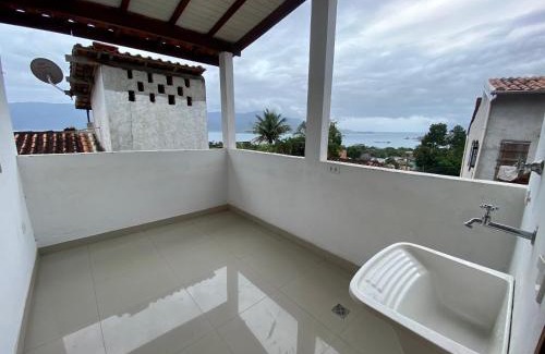 Bexiga Casa | Casa ilha de sol com garagem