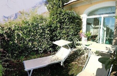 Nocelle Casa | Casa Ilnira A: Un apartamento luminoso y alegre en una zona tranquila.
