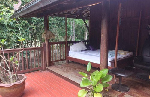 Wok Tum Casa | Casa in legno stile Thailandese su palafitta