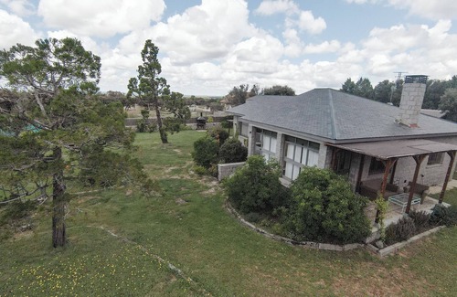 Navas de Riofrío Cabaña | Casa independiente junto a la montaña.