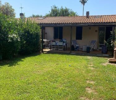 Orbetello Casa | Casa indipendente con giardino - piscina e tennis condominiali tra Orbetello ed Ansedonia