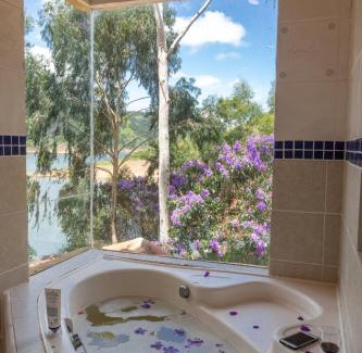 Natividade da Serra Casa | Casa INTI Refugio Romantico Pague duas noites minimo e a terceira e brinde, menos feriados