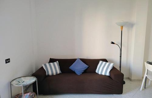 Albenga Apartamento | Casa Irene, in centro zona tranquilla e vicino alle spiagge