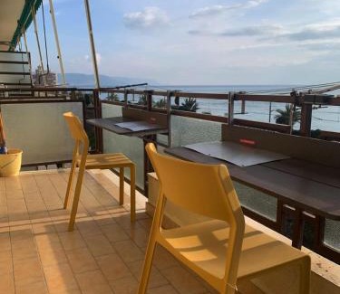Borghetto Santo Spirito Apartamento | Casa Isa a 30 metri dalla spiaggia