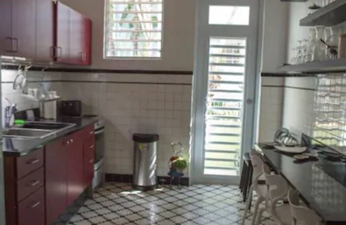 Parque Cama Y Desayuno | Casa Isabel Bed & Breakfast