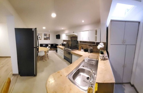Cuenca Apartamento | Casa Isabel. Apartamento de 6 Hab. de 6 a 15 personas Centro Histórico de Cuenca
