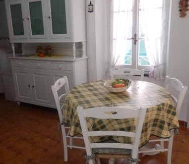 Varese Ligure Apartamento | casa ivonne
