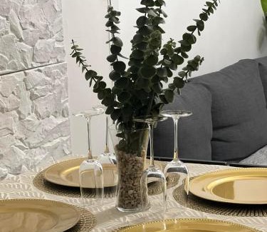 Highway Hills Apartamento | Casa Jezhuel at Fame Residences