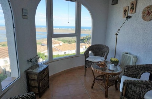 Monte Pego Chalet De Esquí | CASA JOSI con impresionantes vistas al mar en Monte Pego