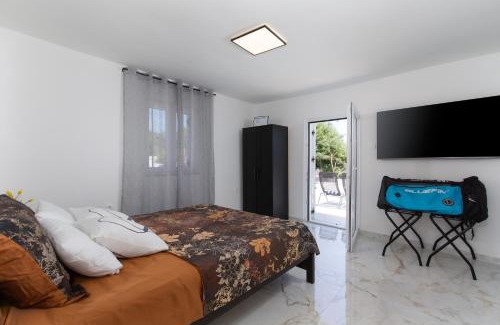 Premantura Villa | Casa Joy