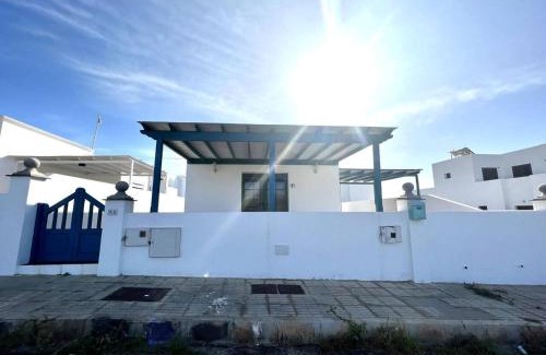 Los Cocoteros Casa | Casa Kalendra Jable Tu refugio cerca del mar