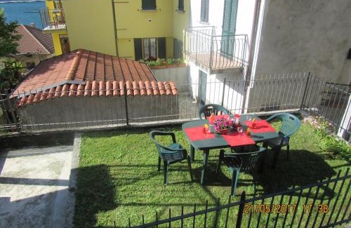 Lezzeno Apartamento | Casa Katia