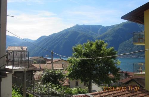 Lezzeno Apartamento | Casa Katia