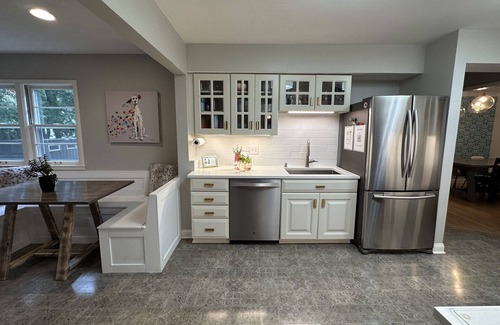 Golden Valley Casa | Casa Kelly (4-Bedroom Home) - Pets Allowed by RedAwning