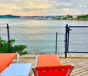 Altafulla Apartamento | Casa L´Augusta II, Casa sobre el mar en Altafulla