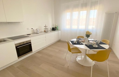 Bolognina Cama Y Desayuno | Casa L&R