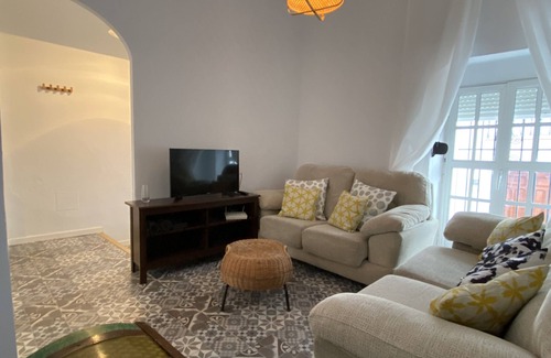 Setenil de las Bodegas Casa | Casa Las Gardenias