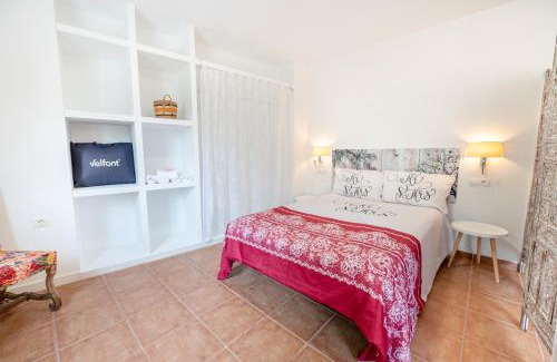 Aguadulce Casa | Casa "La Gata Azul" con jardín privado