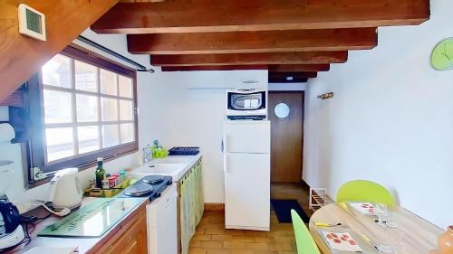 Saint-Veran Apartamento | CASA-La Lorraine lovely studio in a chalet St-Véran 4p