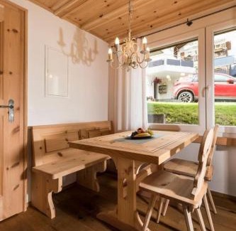 Sedrun Apartamento | Casa La Roda Ursin