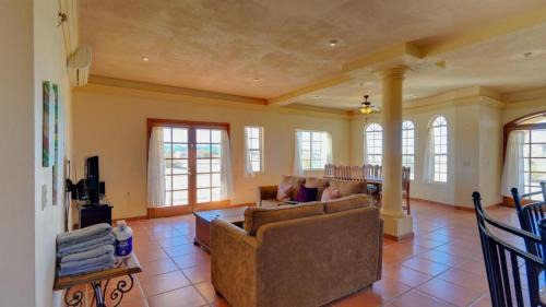 Rancho El Dorado Casa | Casa La Vida Dulce - How Sweet Life Can Be