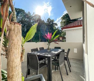Playa Hermosa Apartamento | Casa Lapa Oceanside Villa