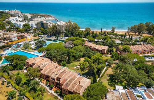 Urbanización Puerto de Estepona Apartamento | Casa Lara