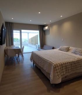 Quequén Apartamento | Casa Las Olas - Frente al Mar!