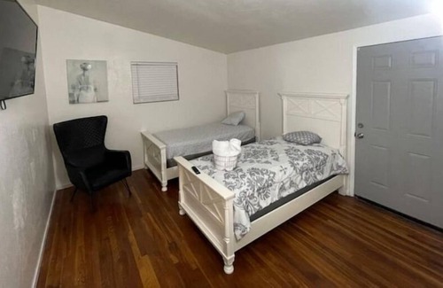 Ridgecrest Casa | CASA LAS PALMAS